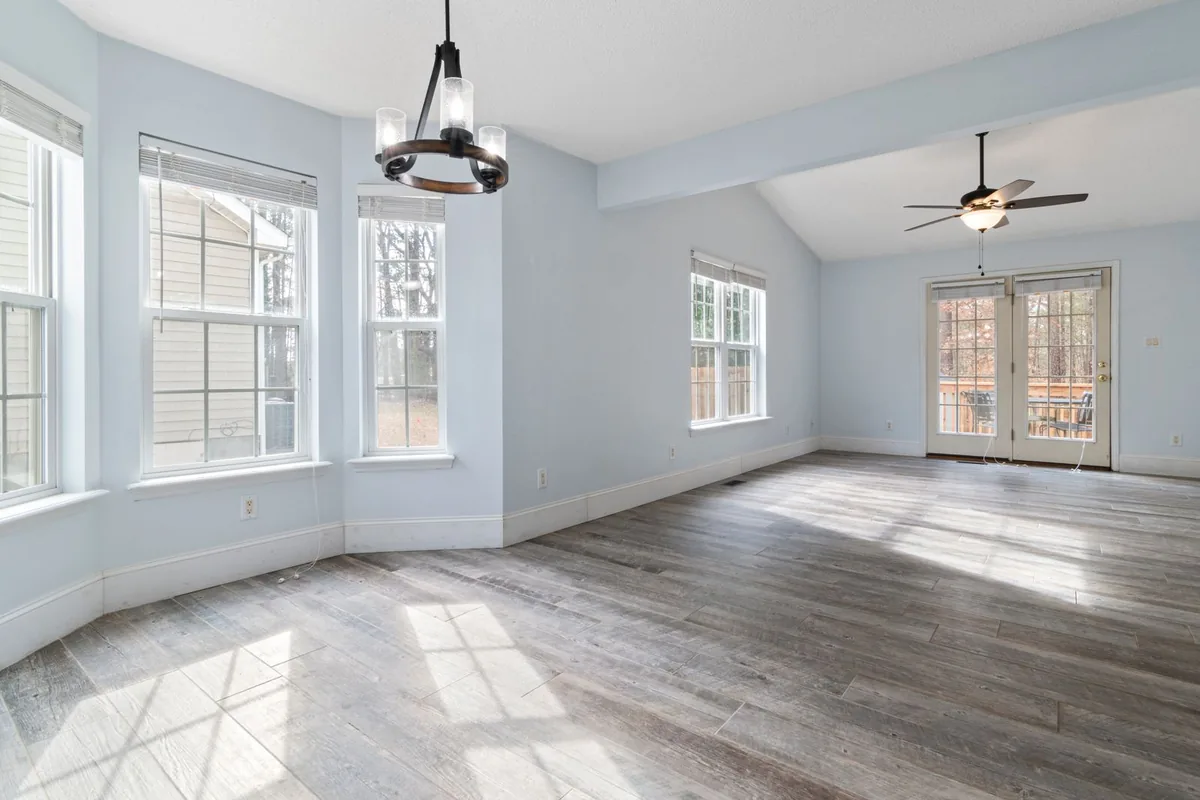 Clean, safe room after biohazard cleanup in Cedar Hills Estates, Jacksonville, FL